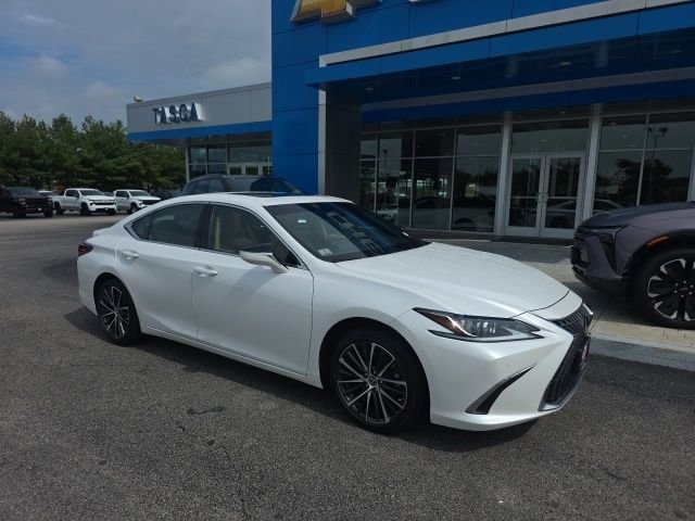 2025 Lexus ES 350