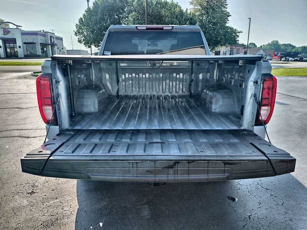 Used 2024 Gray GMC Elevation image 24