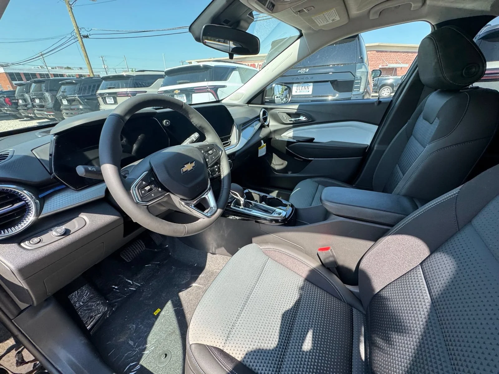 2026 Chevrolet Trax LT - Photo 13
