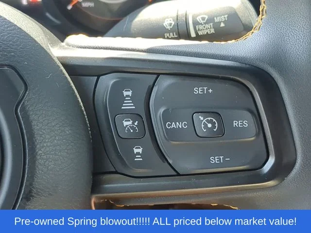 Used 2024 Silver Jeep Sport S image 25