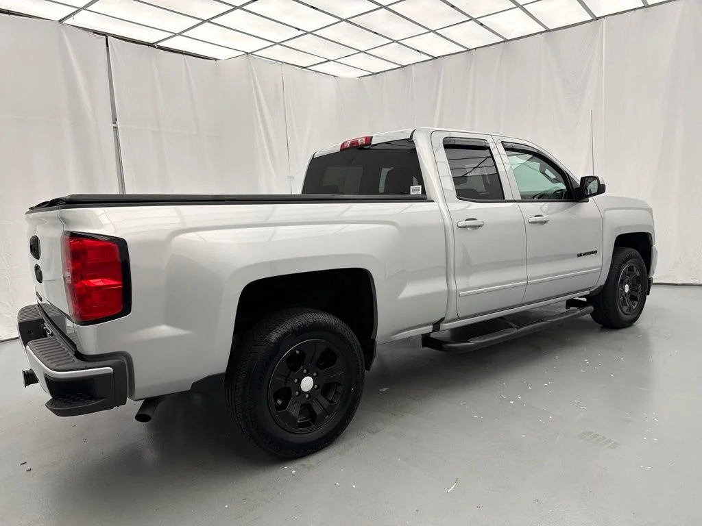 Used 2019 Silver Chevrolet LT image 12