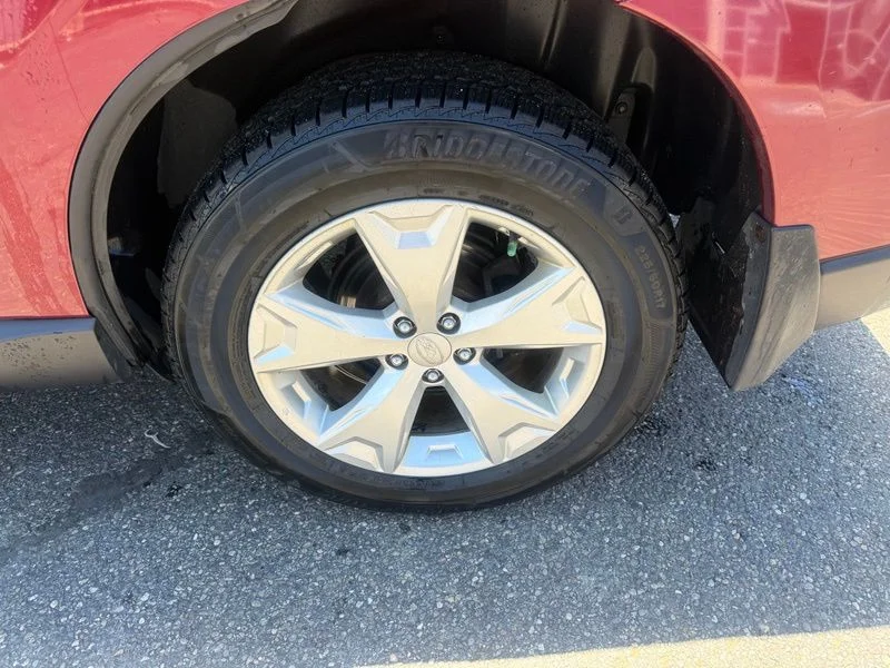 Used 2014 Red Subaru 2.5i Touring image 16