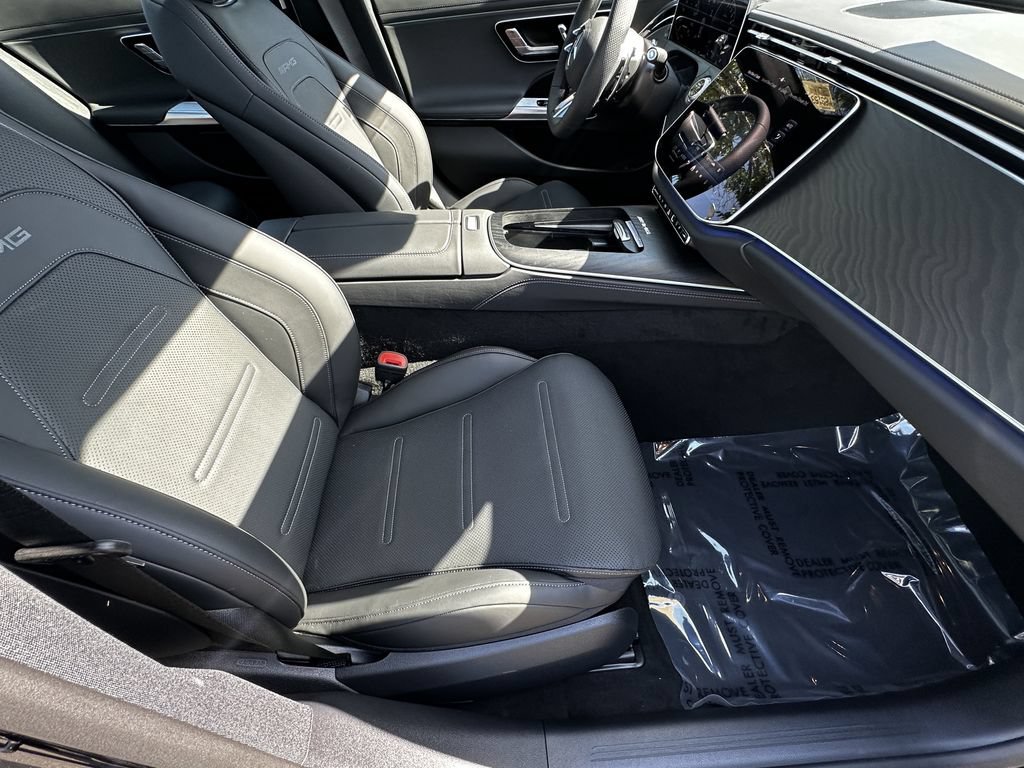 New 2026 Obsidian Black Metallic Mercedes-Benz AMG® E 53 E image 15