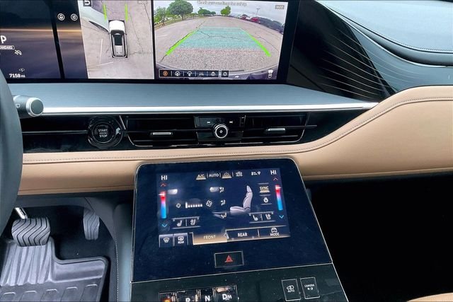 Used 2025 White INFINITI SENSORY image 31