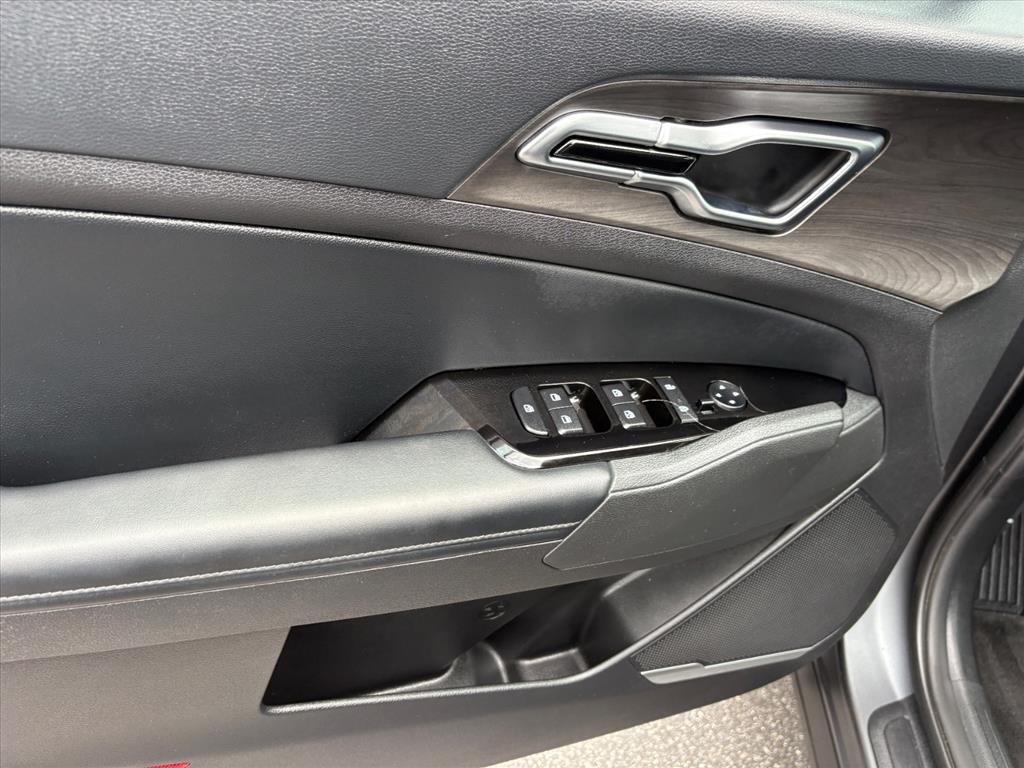 Used 2023 Shadow Matte Gray Kia X-Line image 21