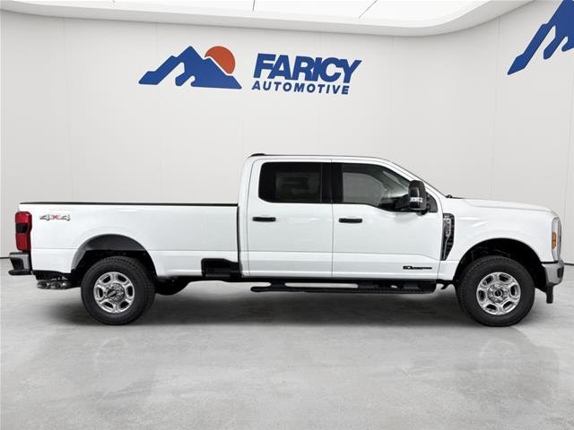New 2026 Oxford White Ford F-350® XLT image 9