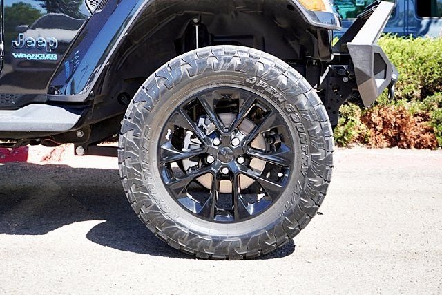 Used 2021 Black Jeep 4-Door Sahara High Altitude 4xe image 8