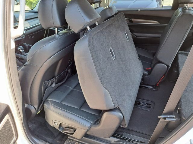 Used 2020 White Kia EX image 29