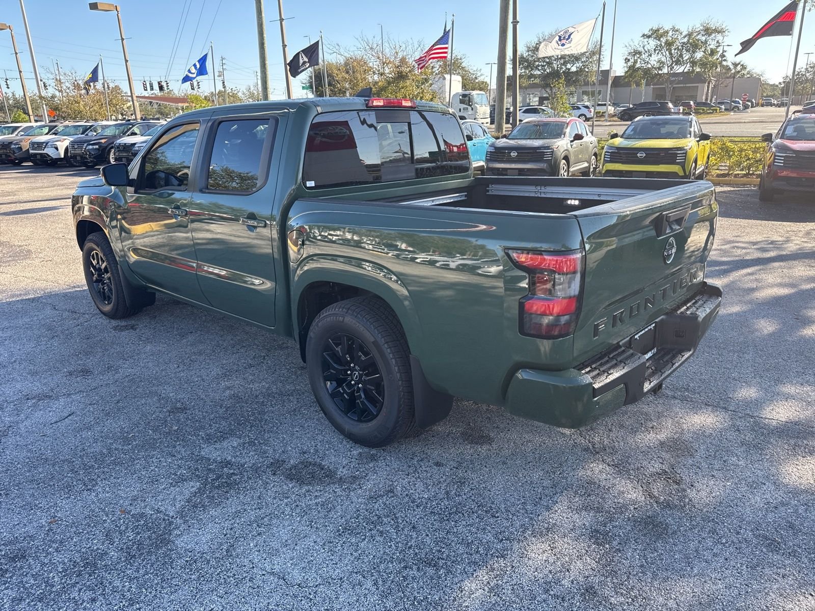 New 2026 Nissan Frontier SV 4D Crew Cab