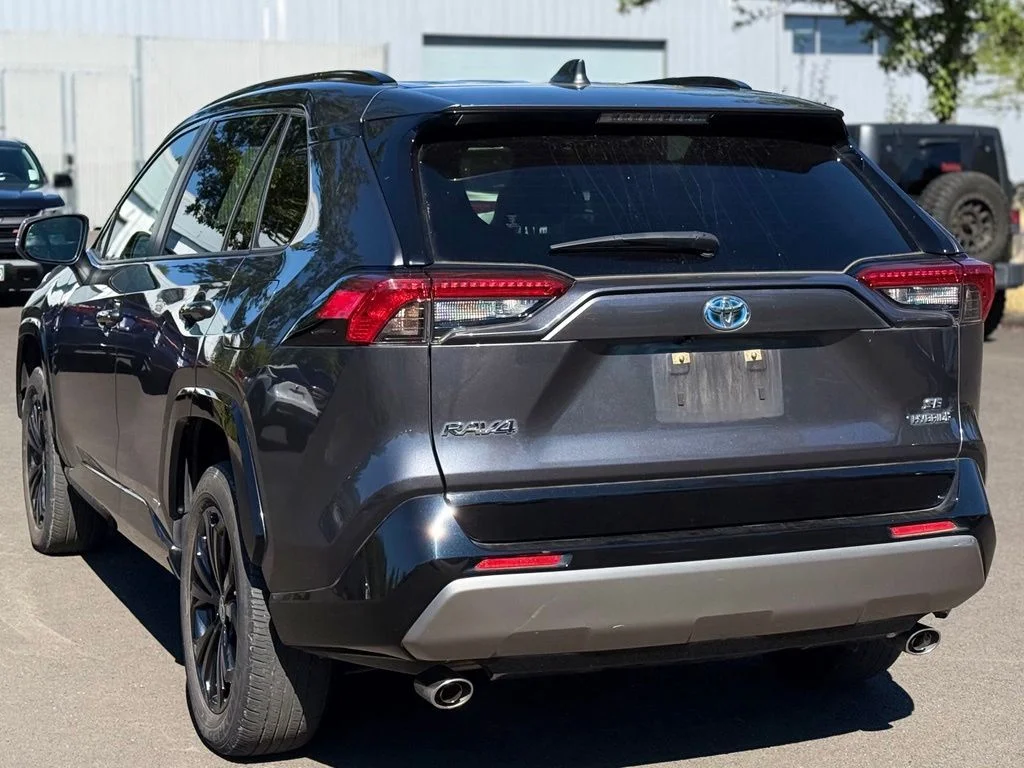 Used 2023 Gray Toyota SE image 3