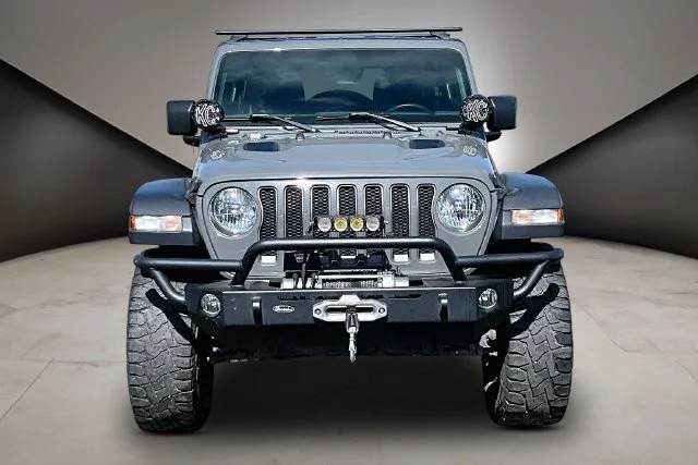 Used 2019 Gray Jeep Unlimited Rubicon image 3