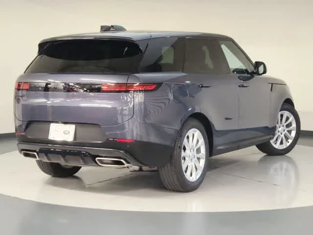 Used 2025 Varesine Blue Metallic Land Rover SE image 3