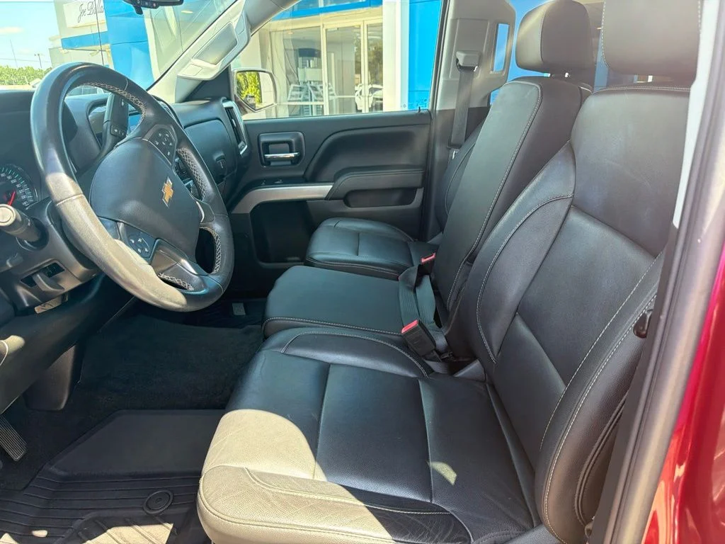 Used 2018 Red Tintcoat Chevrolet LT image 28