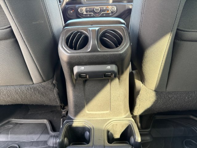 Used 2019 White Jeep Unlimited Sport Altitude image 19