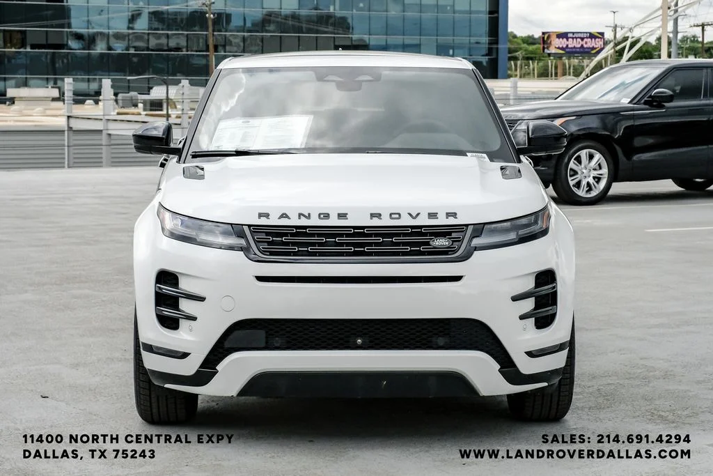 Used 2026 White Land Rover Dynamic image 5