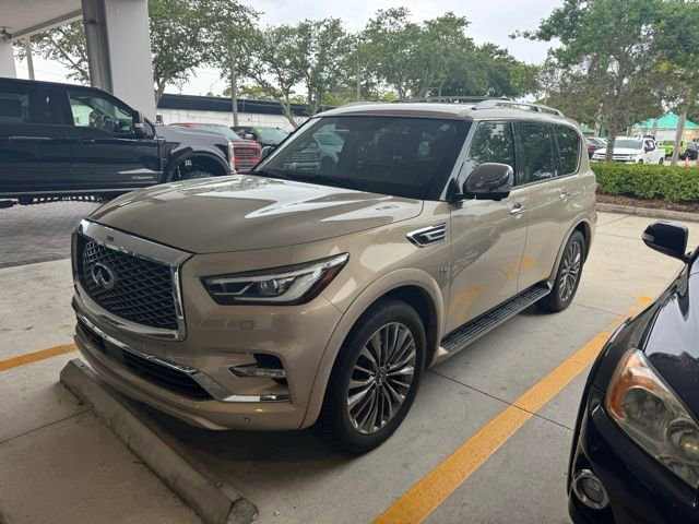 2018 INFINITI QX80 8-Passenger's photo