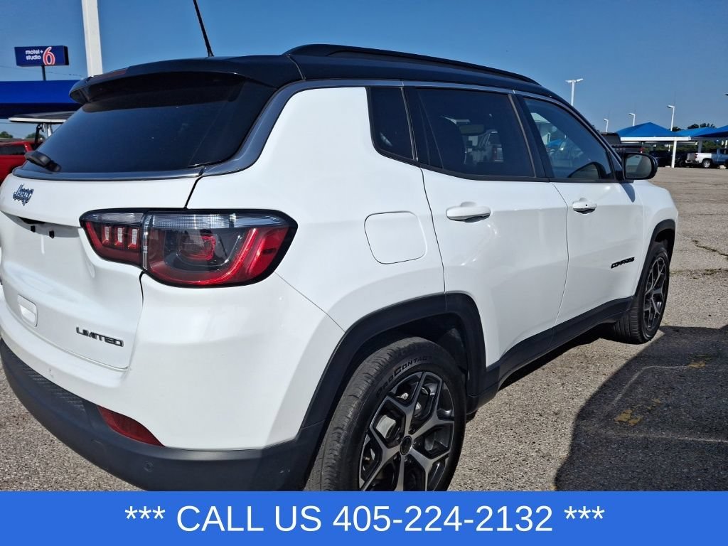 Used 2025 White Jeep Limited image 7