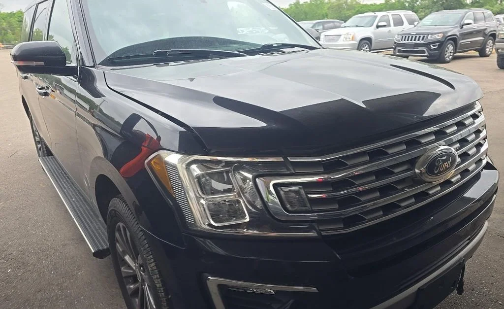 Used 2020 Black Ford Limited image 2