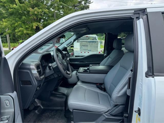 New 2026 Oxford White Ford XL image 10