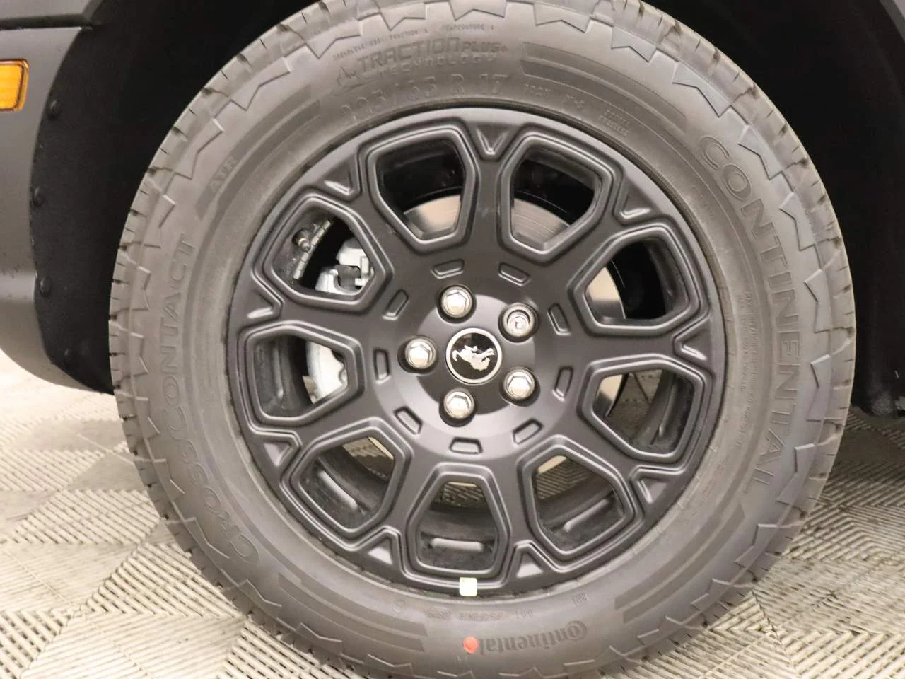 New 2026 Azure Gray Metallic Tri-Coat Ford Badlands® image 6