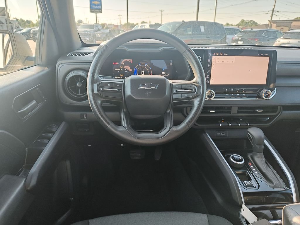 Used 2024 White Chevrolet Trail Boss image 18