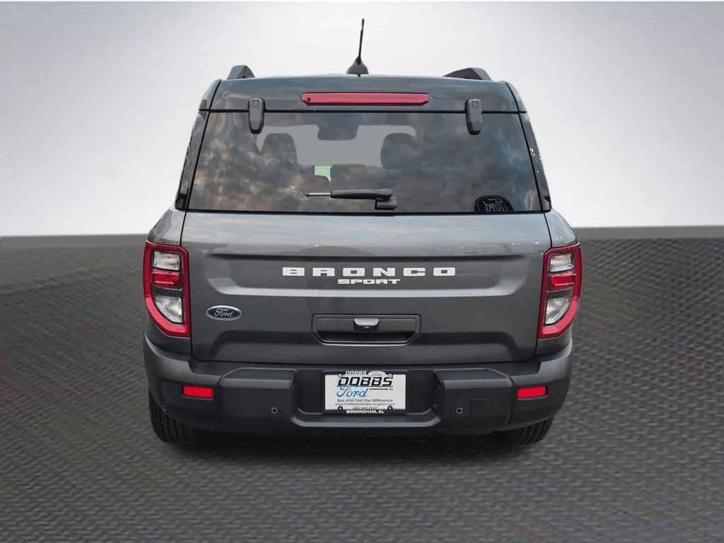 New 2025 Carbonized Gray Metallic Ford Outer Banks® image 6