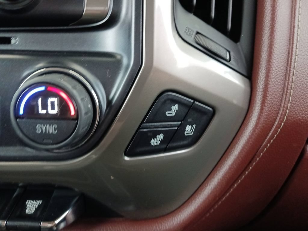 Used 2016 DEEP OCEAN BLUE METALLIC Chevrolet High Country image 27