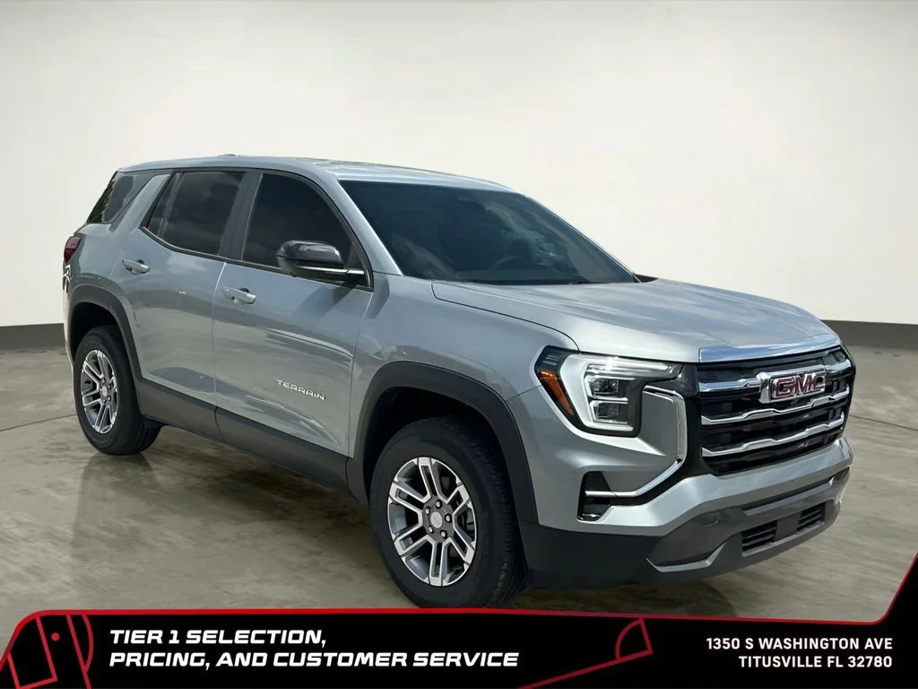 New 2026 Sterling Metallic GMC Elevation image 9