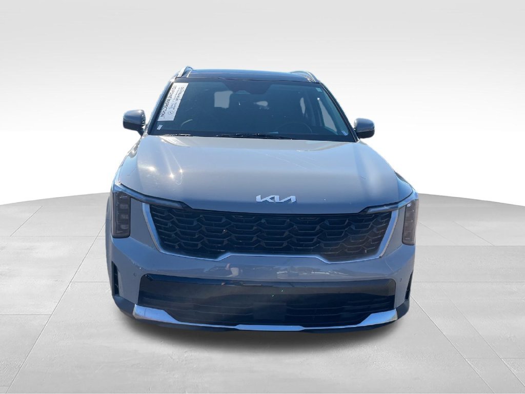 Used 2025 Gray Kia S image 8