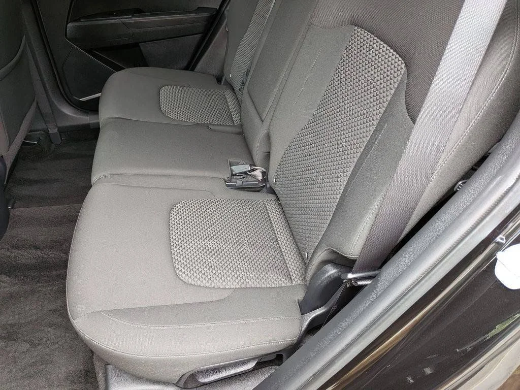 Used 2023 Black Kia LX image 21