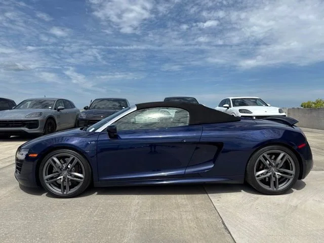 Used 2014 Estoril Blue Crystal Effect Audi V10 image 6