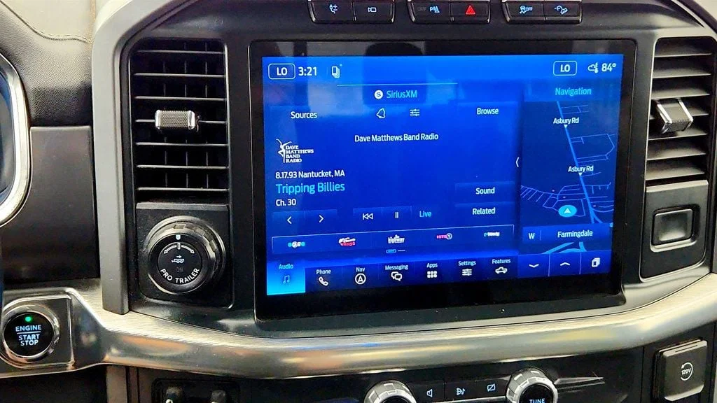 Used 2022 Agate Black Metallic Ford LARIAT 4WD SuperCrew 5.5