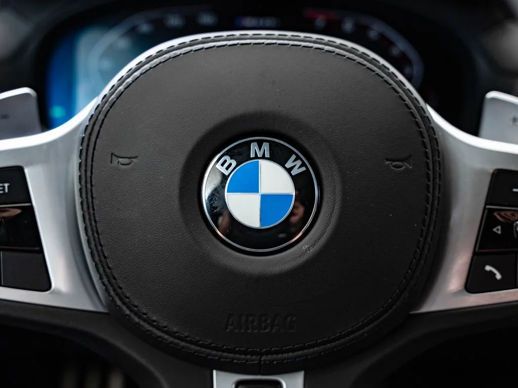 Used 2021 Dark Graphite Metallic BMW M40i image 31