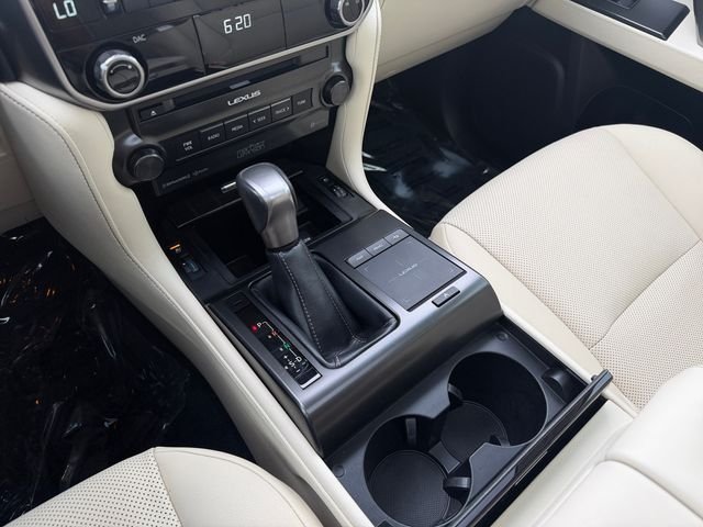 Used 2022 Silver Lexus 460 image 24