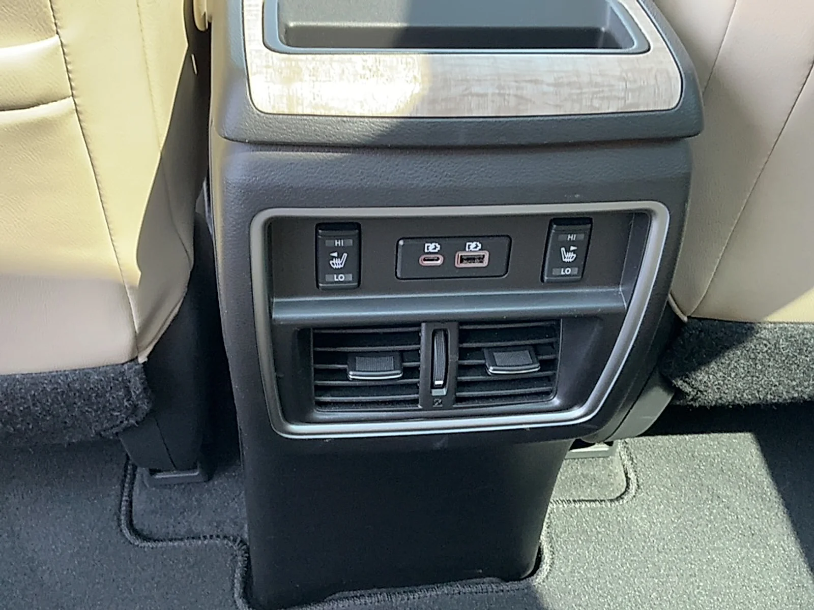 Used 2023 Boulder Gray Pearl Nissan SL FWD image 16