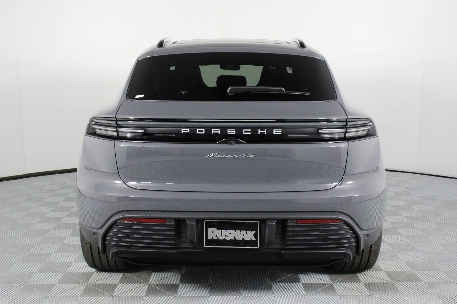 New 2026 Slate Grey Neo Porsche 4S image 6