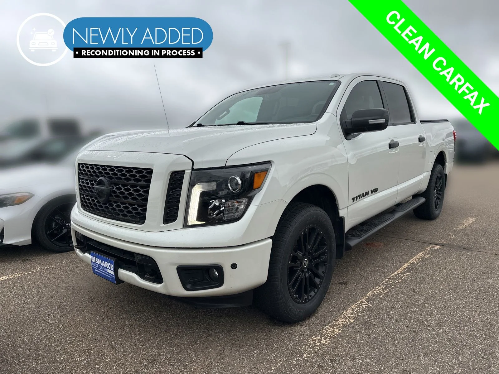 2018 Nissan Titan SL 4X4 Crew Cab's photo
