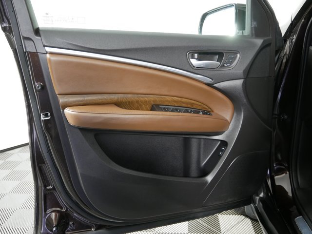 Used 2017 Crystal Black Pearl Acura w/ Advance Pkg image 8