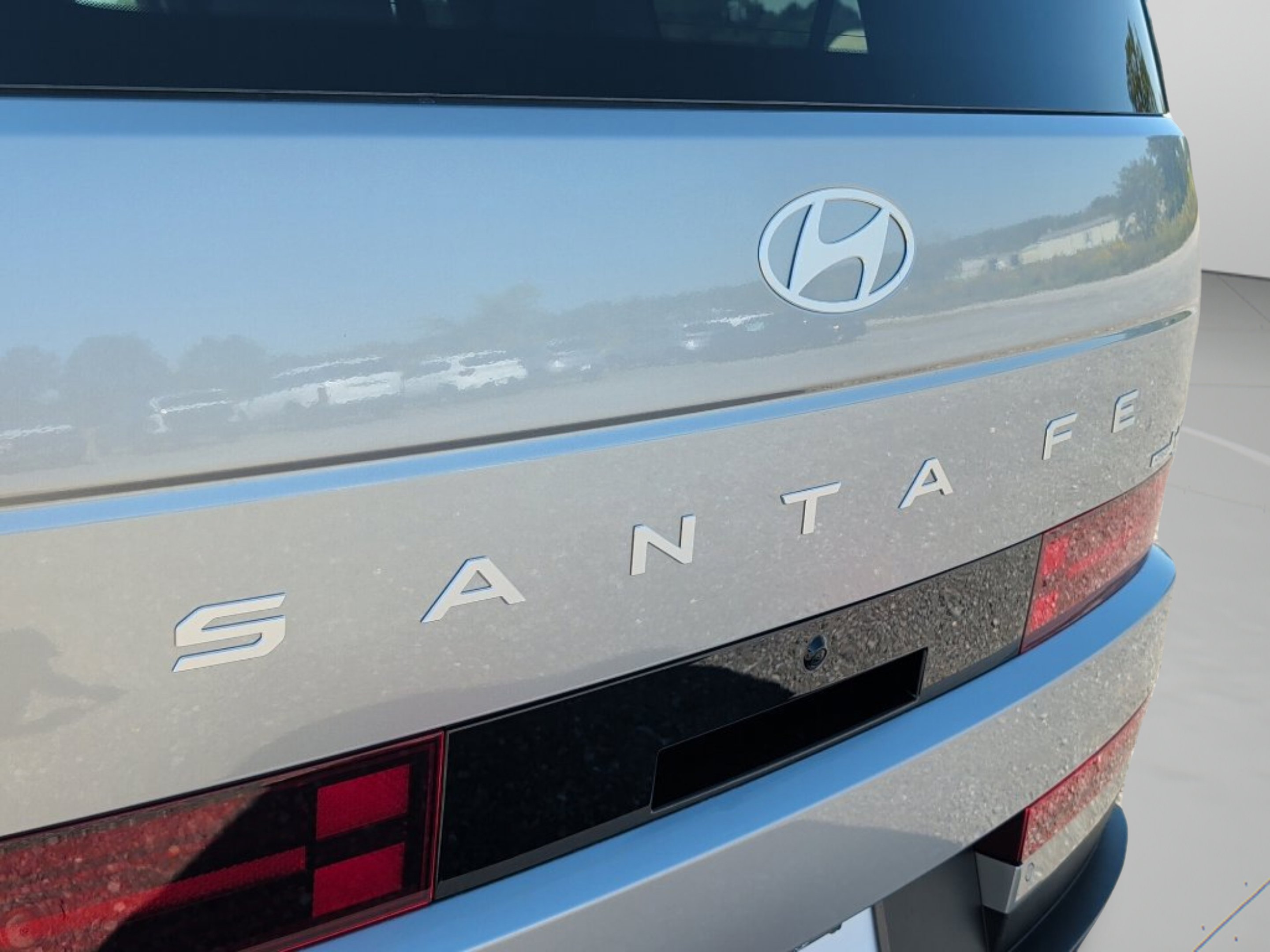 New 2027 Shimmering Silver Hyundai Limited 6P image 46