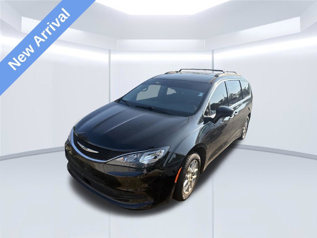 2021 Chrysler Voyager