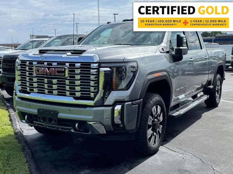 Used 2025 Sterling GMC Denali image 1