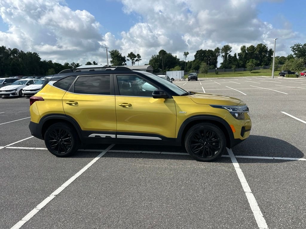 Certified Used 2023 Yellow Kia Nightfall image 3