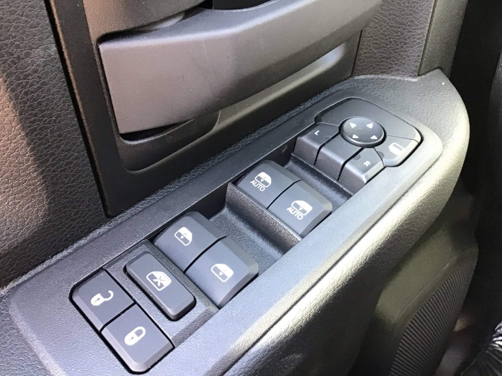 2026 RAM 2500 Tradesman - Photo 25