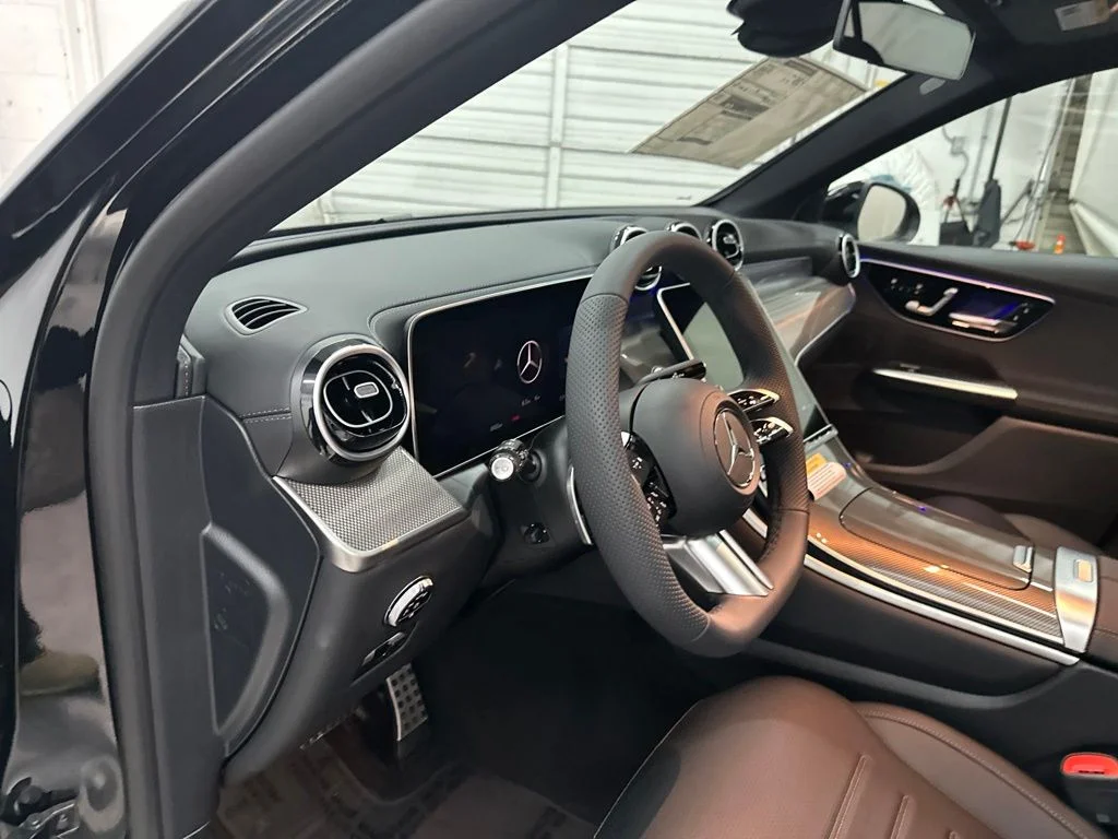 New 2026 Black Mercedes-Benz GLC 300 image 13
