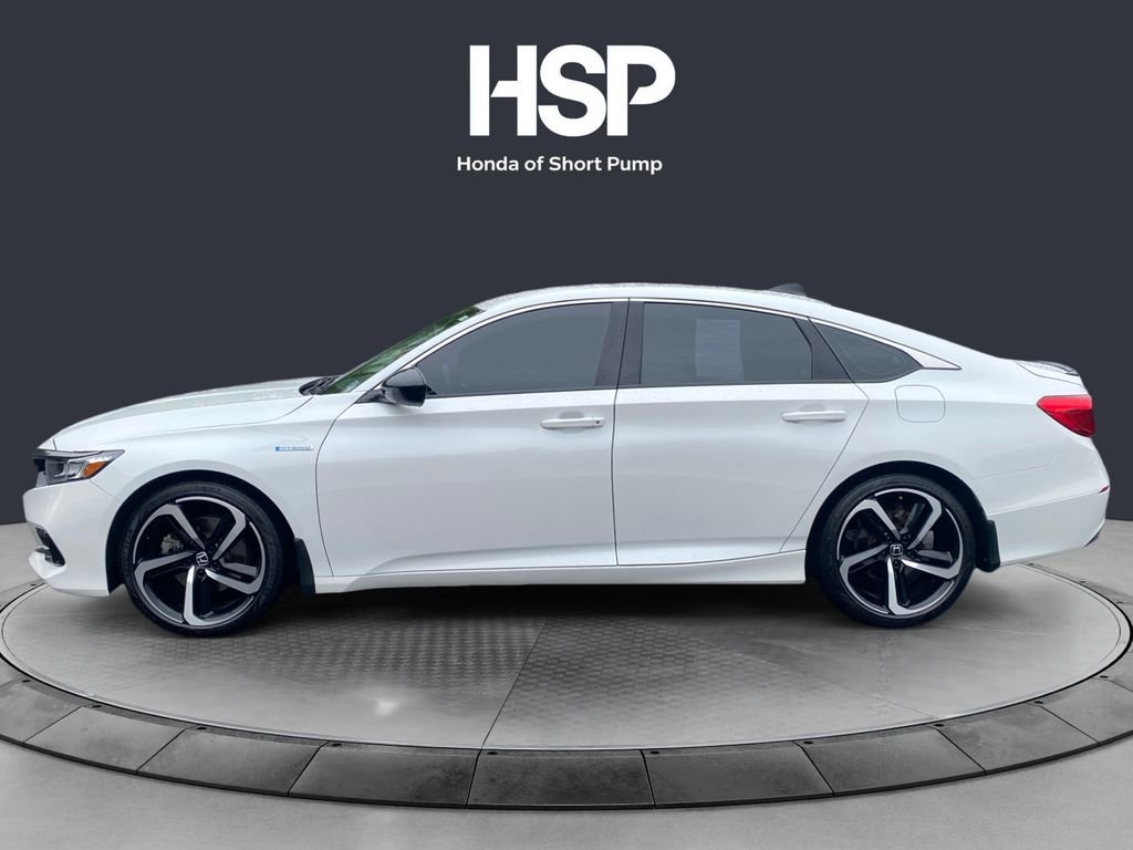 Used 2022 Platinum White Pearl Honda Sport image 2