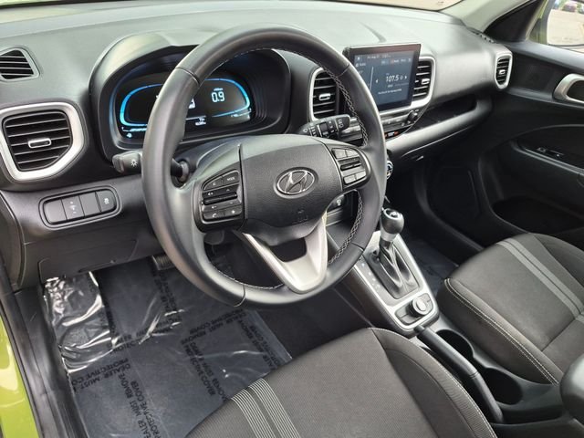 Certified Used 2023 Green Hyundai SEL image 10