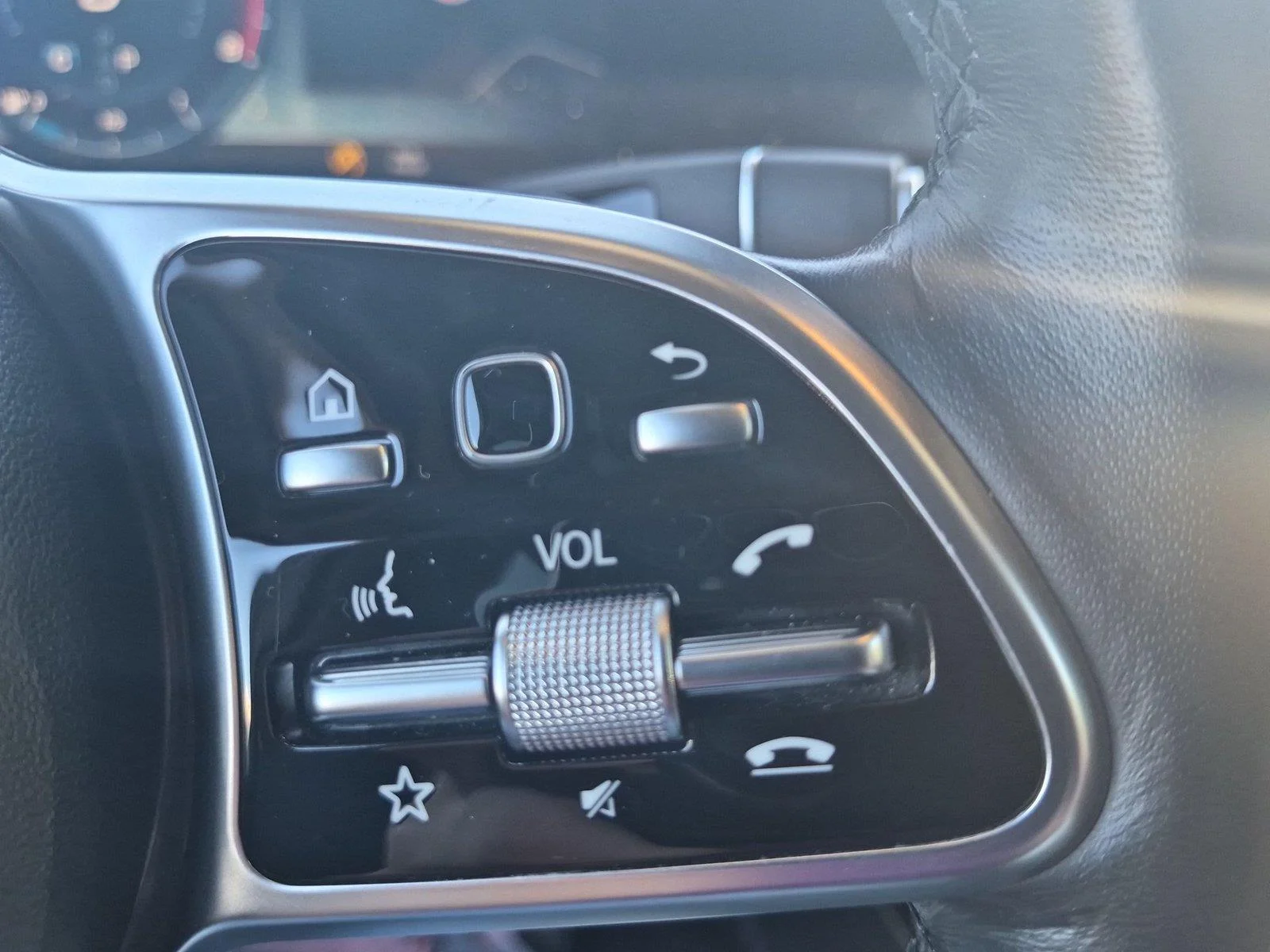 Used 2021 Polar White Mercedes-Benz G 550 image 20