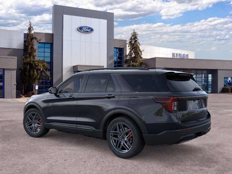 New 2026 Agate Black Metallic Ford ST-Line image 4