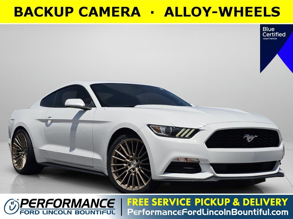 2017 Ford Mustang V6 Coupe's photo