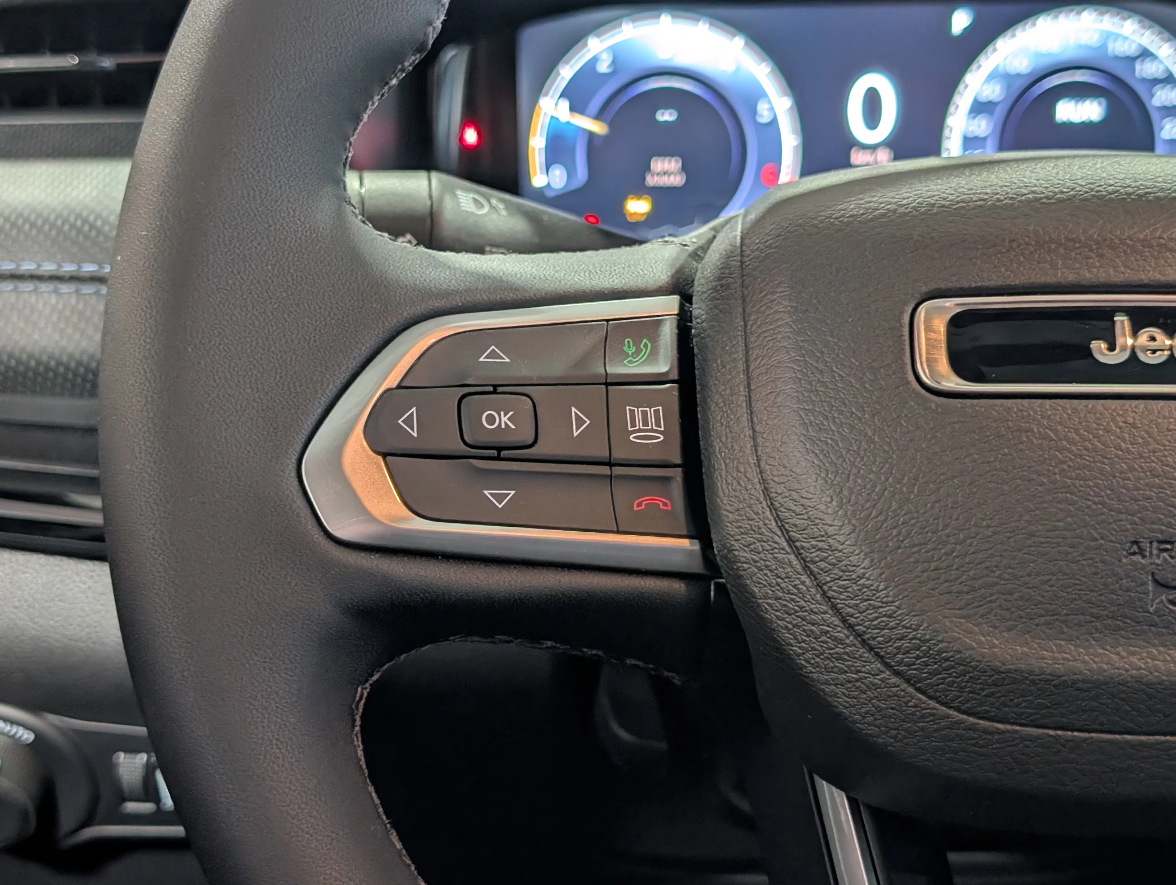 New 2025 Red Hot Pearl Jeep Altitude image 21